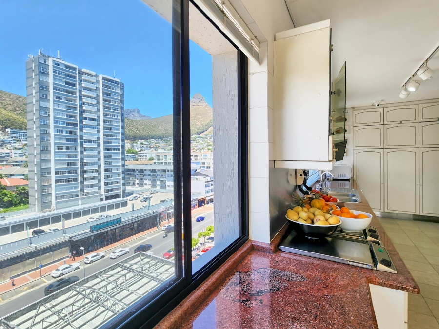 4 Bedroom Property for Sale in Sea Point Western Cape